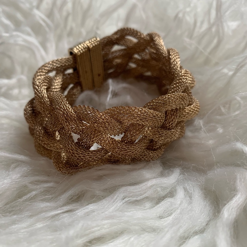 Vintage Braided Metal Bracelet in Gold